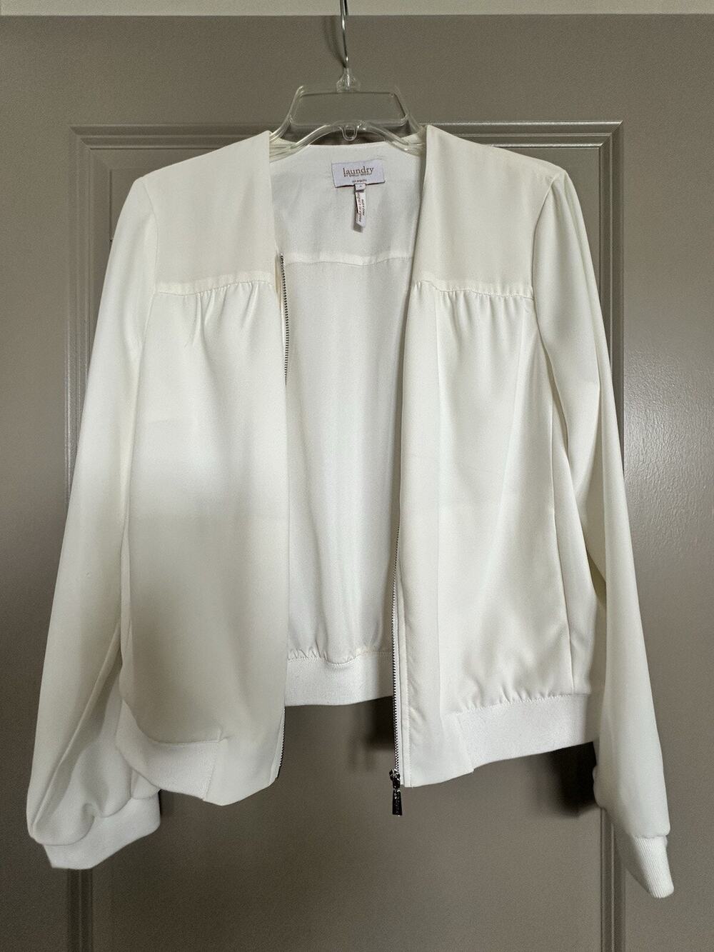 Women’s White Zipper Jacket Laundry By Shelli Segal Size 8